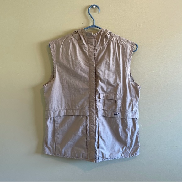 Nike Jackets & Blazers - Nike tech khaki vest
